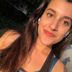 Meet your Posher, Maia